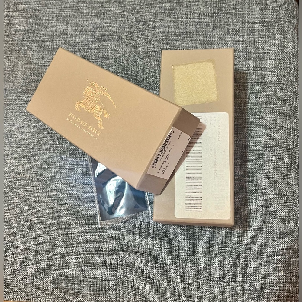 Burberry Sunglass Box